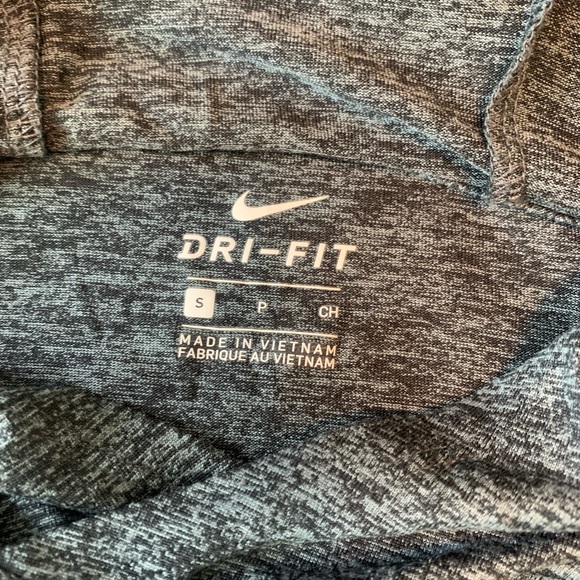 Gray Nike Dri Fit Workout Top, size S with hood - Picture 2 of 2